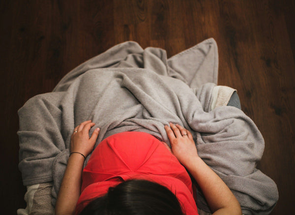 How To Stay On Your Side While Sleeping During Pregnancy